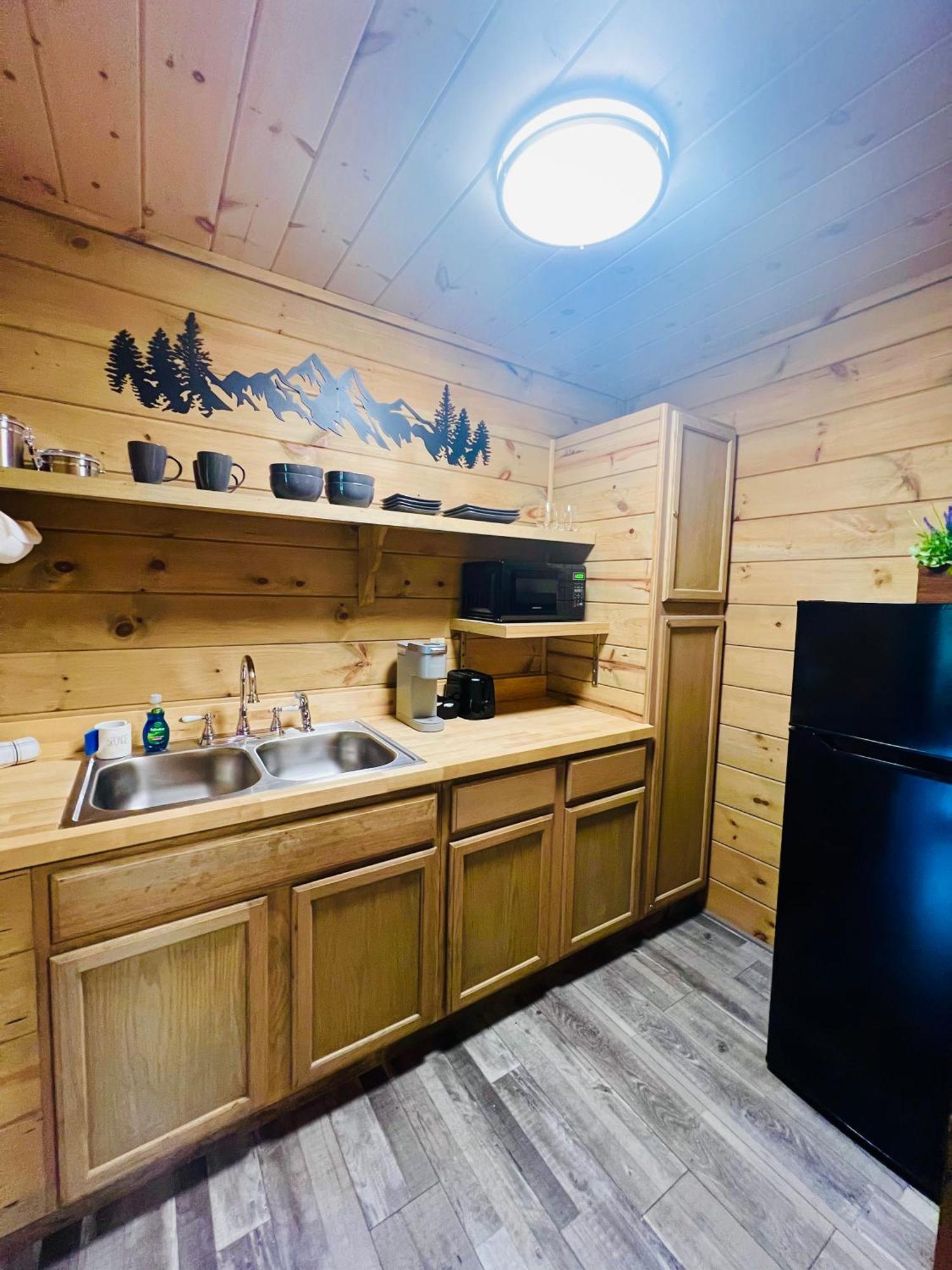 Firefly Fields 2-Acres With Guest House, Game Room, Mountain & River Views Sevierville Eksteriør bilde